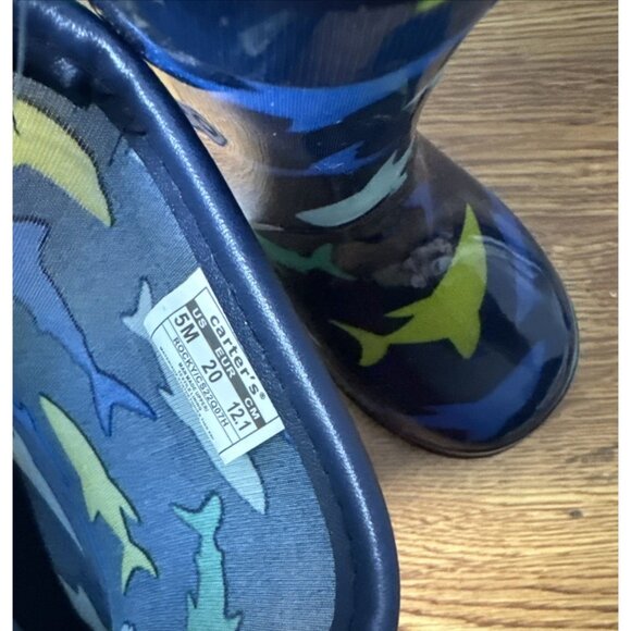 Carter's Boy's Rocky Rain Boot Navy Shark Printed Size 5 Toddler - Picture 8 of 9